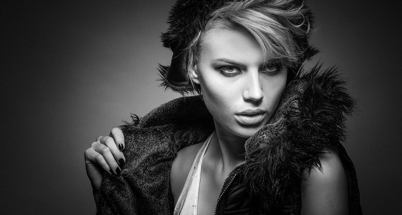 Your luxury clothing and accessories for her in Las Vegas