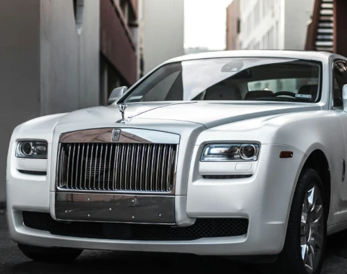 Luxury Sedans & SUVs